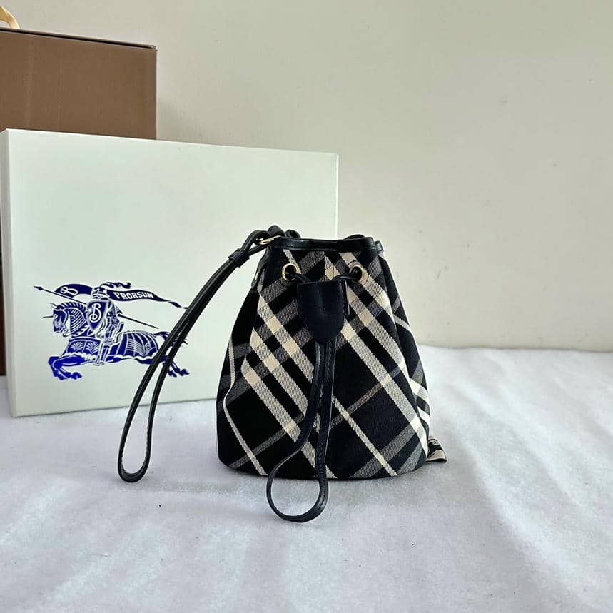 Burberry Bag 54